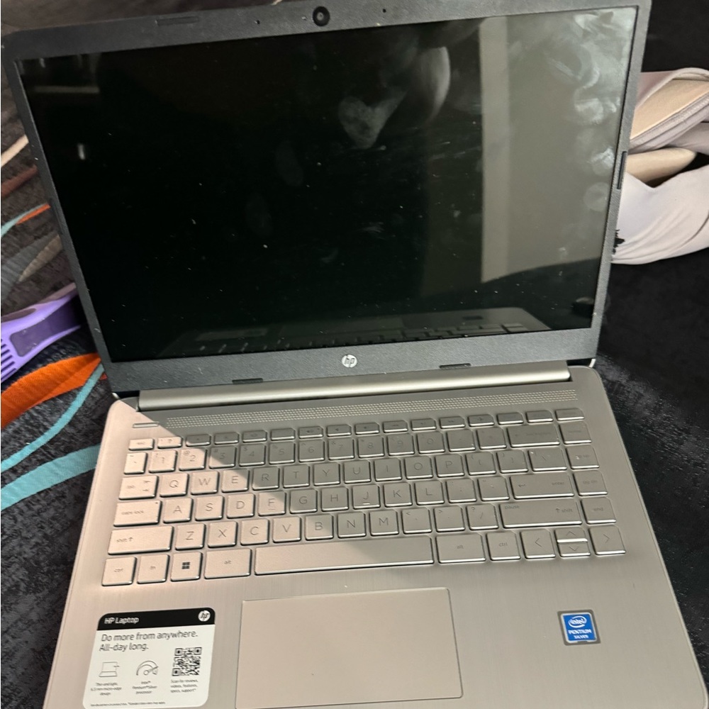 Brand new hp laptop in a new condition no scratches or marks on the computer